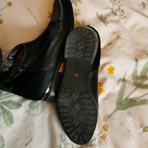 Blondo booties for spring! - Picture 4 of 7